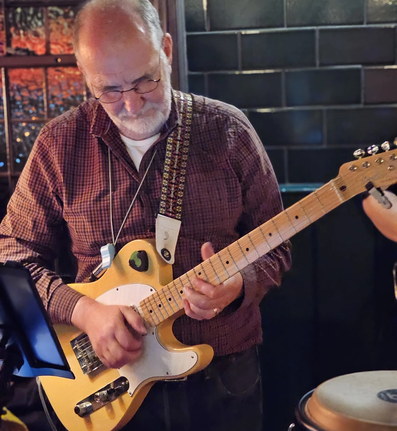 Steve, guitar and percussion